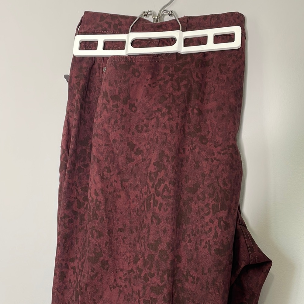 Gloria Vanderbilt Rail Straight Jeans Mid Rise - Picture 5 of 11